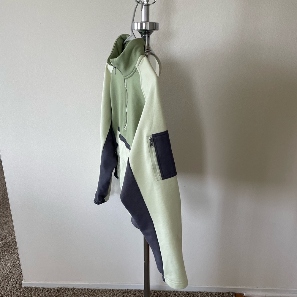 SMALL JORDAN JUMPMAN 23 FLEECE SWEATSHIRT PULLOVER--GREEN GREY - Picture 5 of 14